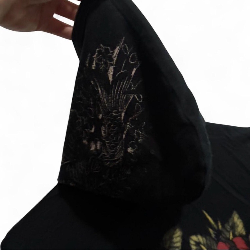 Ed Hardy “Dedicated” Skull & Roses Black zip up Hoodie with details Size: small - Picture 4 of 7